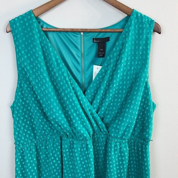 Lane Bryant Dress 18/20 Green V-Neck Sleeveless Polka Dot High Low Knee Length - Picture 2 of 9